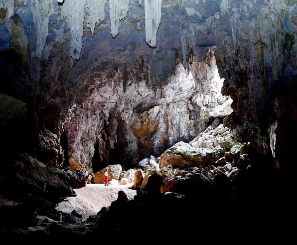 Son Doong Cave Stand Among The World's 10 Greatest Natural Caves Son Doong Cave Stand Among The World's 10 Greatest Natural Caves