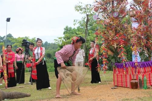 Check out the strange spring celebration customs of ethnic groups in northern Vietnam check out the strange spring celebration customs of ethnic groups in northern vietnam
