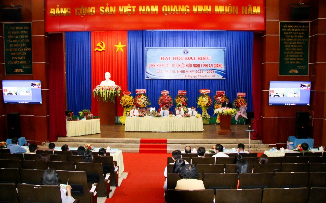 An Giang Promotes Solidarity and Ties with People of Other Countries An Giang Promotes Solidarity and Ties with People of Other Countries