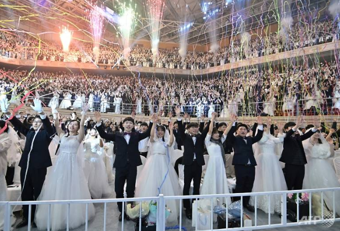 unique wedding ceremony of kho mu ethnic people