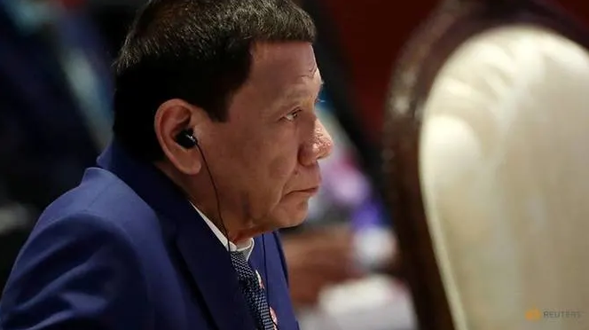 disgruntled former guard holds 30 people hostage in manila shopping mall