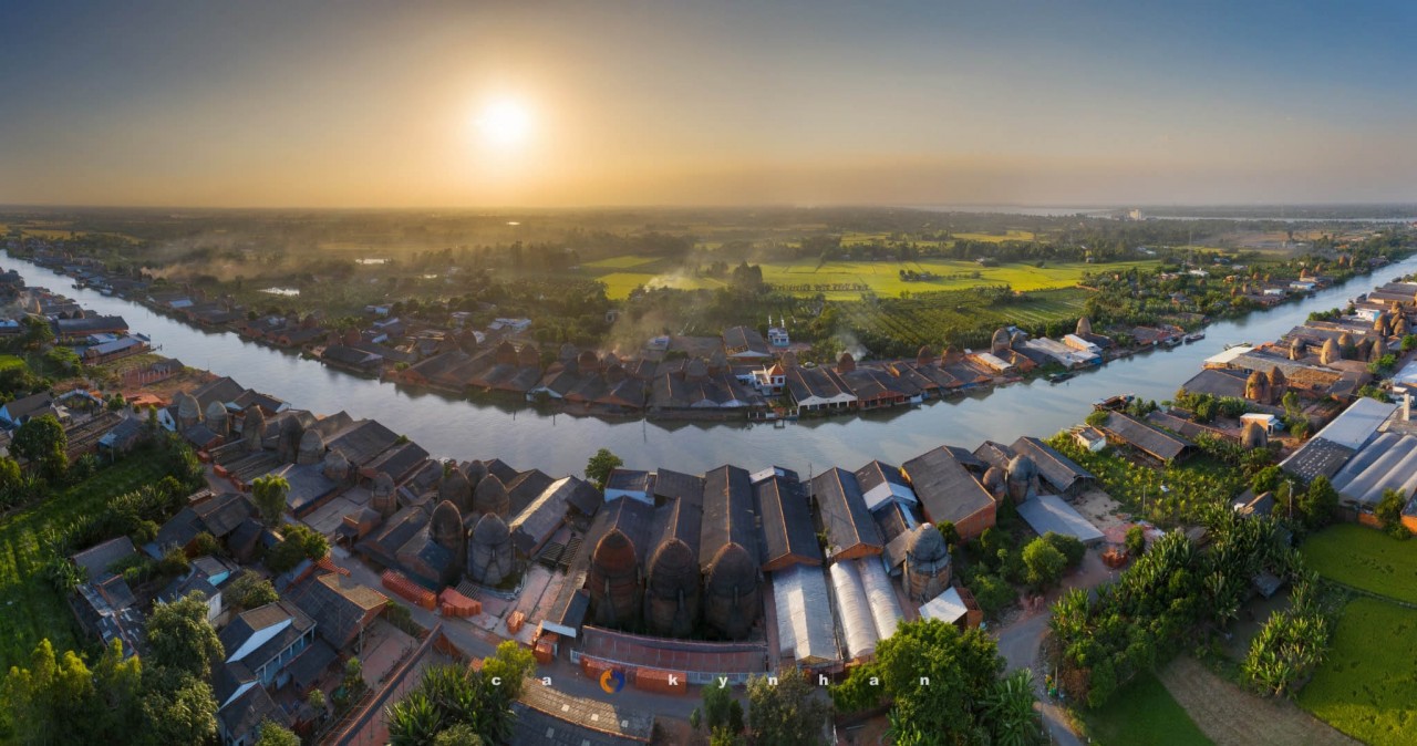 The Hundred-Year-Old Kingdom of Red Bricks in Vinh Long The Hundred-Year-Old Kingdom of Red Bricks in Vinh Long