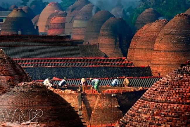 The Hundred-Year-Old Kingdom of Red Bricks in Vinh Long The Hundred-Year-Old Kingdom of Red Bricks in Vinh Long
