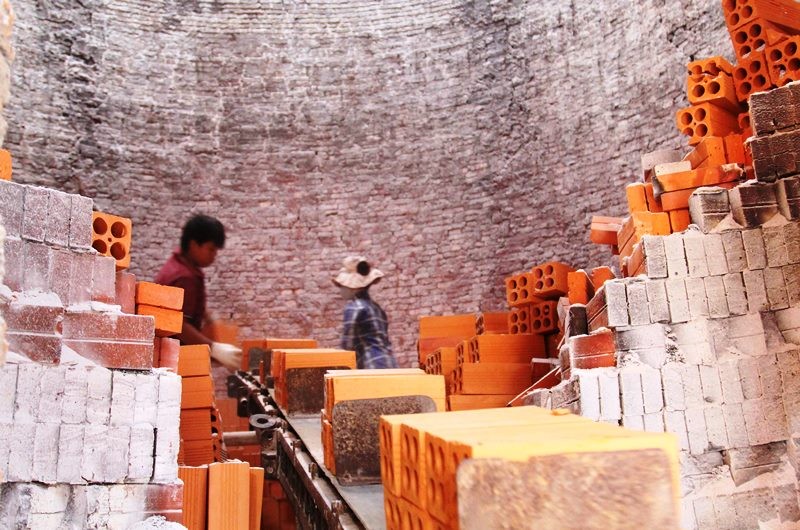 The Hundred-Year-Old Kingdom of Red Bricks in Vinh Long The Hundred-Year-Old Kingdom of Red Bricks in Vinh Long