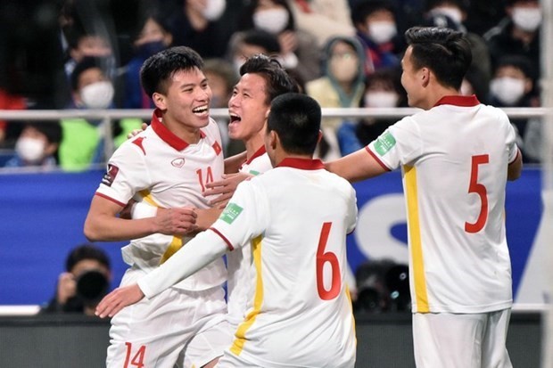 Japanese Mangaka Produces Book on Vietnamese Football Japanese Mangaka Produces Book on Vietnamese Football