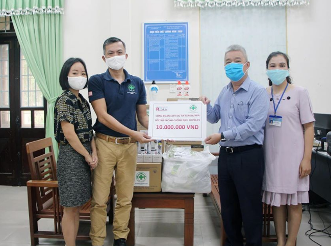 medipeace vietnam presents electric wheelchairs to children in quang tri