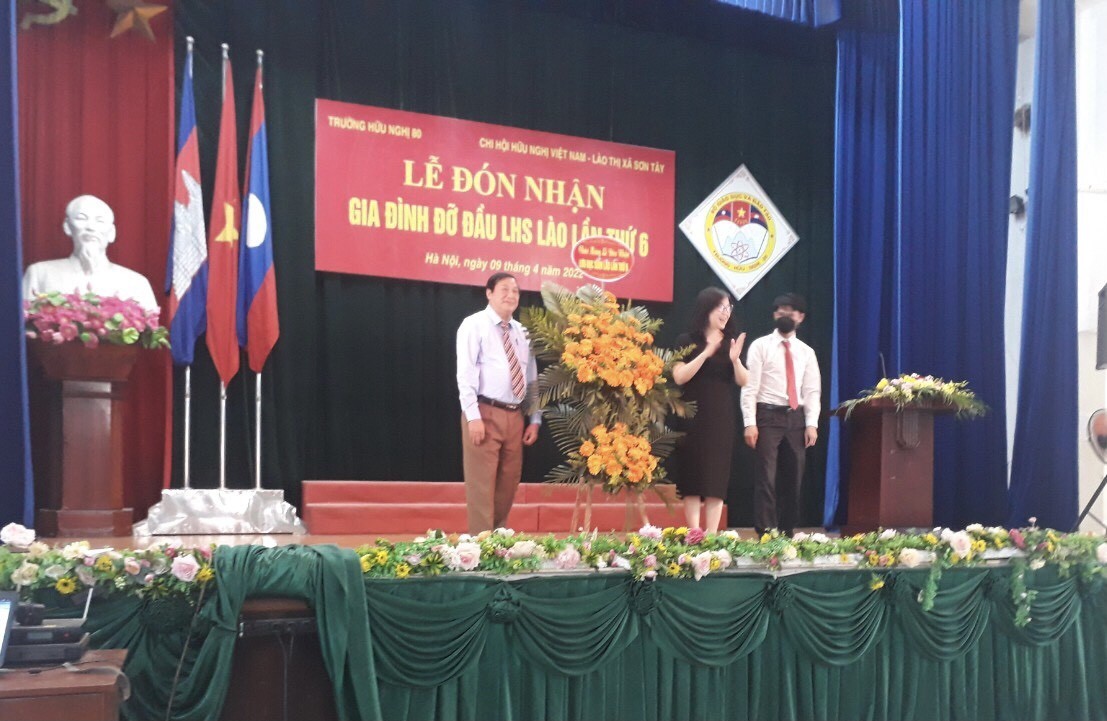 Foster Families Nurture Seeds of Vietnam-Laos Friendship Foster Families Nurture Seeds of Vietnam-Laos Friendship
