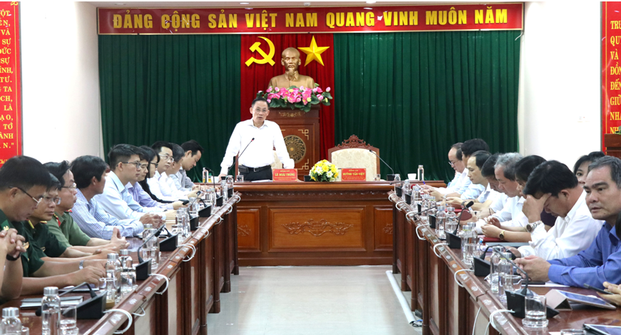 Phu Yen asked to thoroughly understand importance of East Sea phu yen asked to thoroughly understand importance of east sea