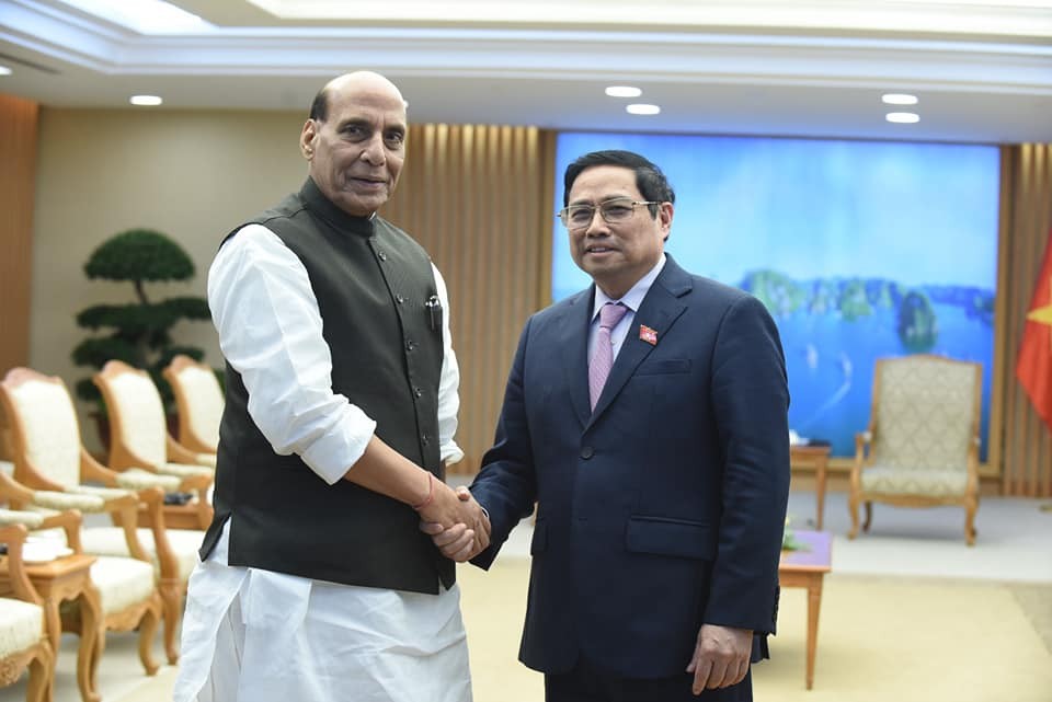 Indian Defense Minister Conludes Three-Day Official Visit to Vietnam Indian Defense Minister Conludes Three-Day Official Visit to Vietnam