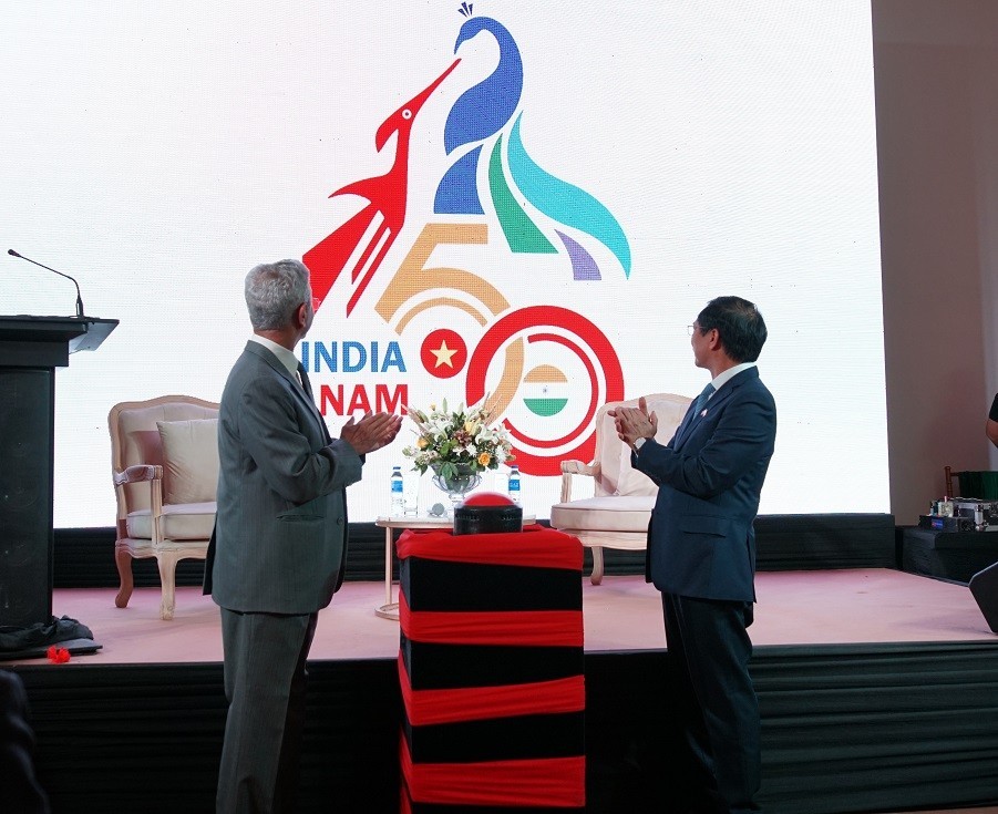 logo of the Vietnam-India 50-year-ties was announced logo of the Vietnam-India 50-year-ties was announced