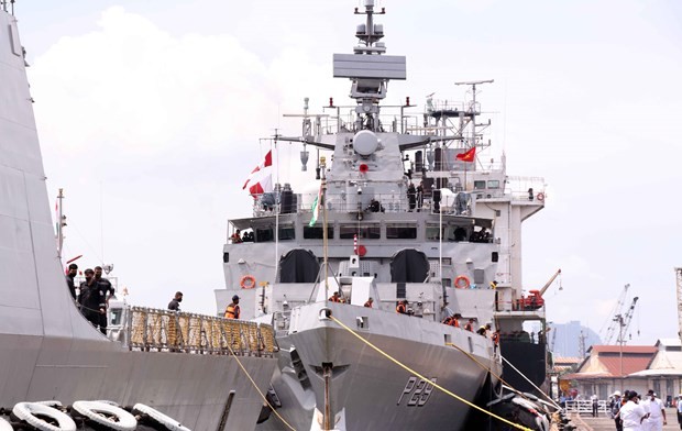 2 Indian Navy Ships Begin 3-day visit Ho Chi Minh City 2 Indian Navy Ships Begin 3-day visit Ho Chi Minh City