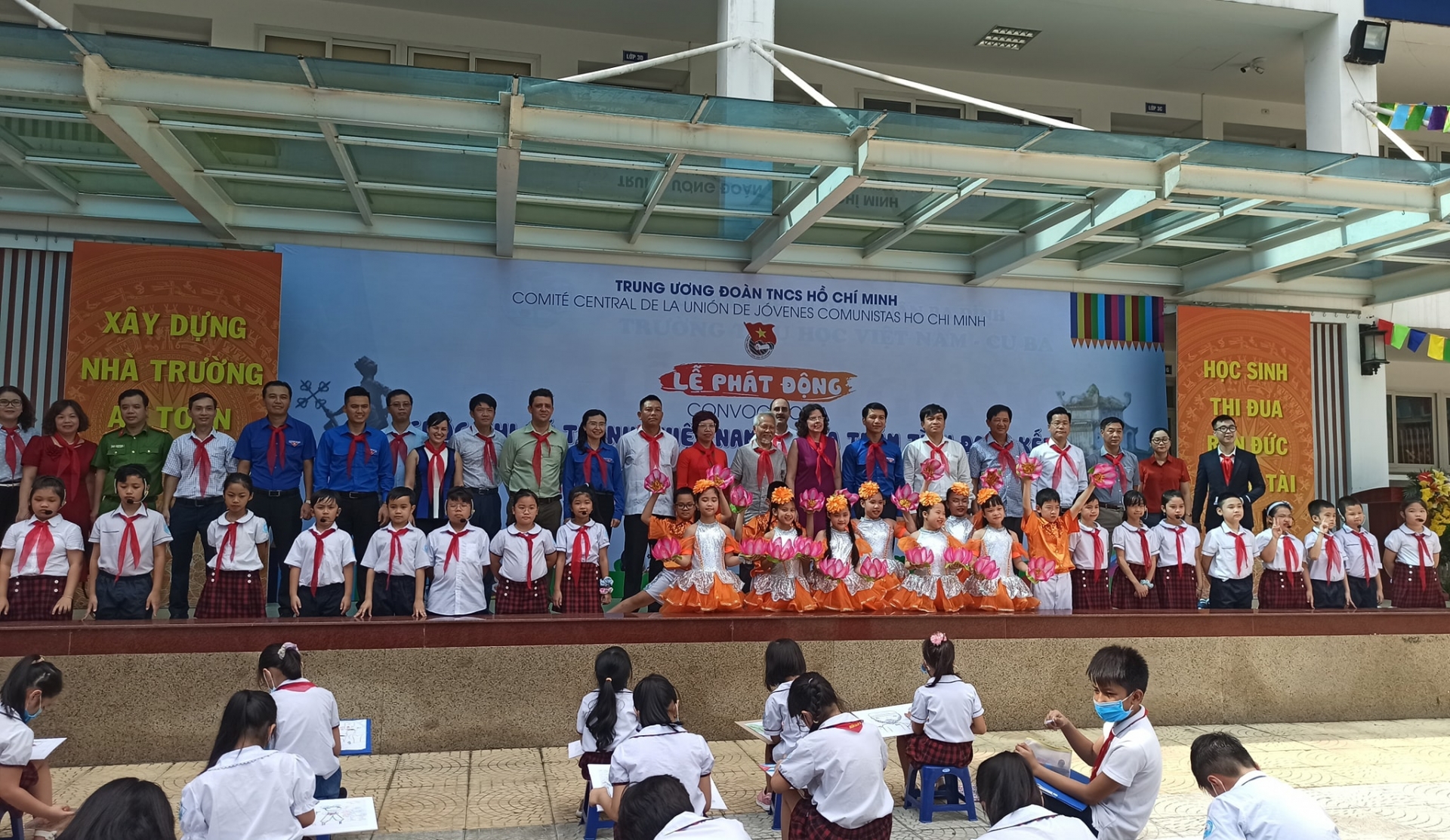 Painting competition marking Vietnam-Cuba diplomatic ties launched Painting competition marking Vietnam Cuba diplomatic ties launched
