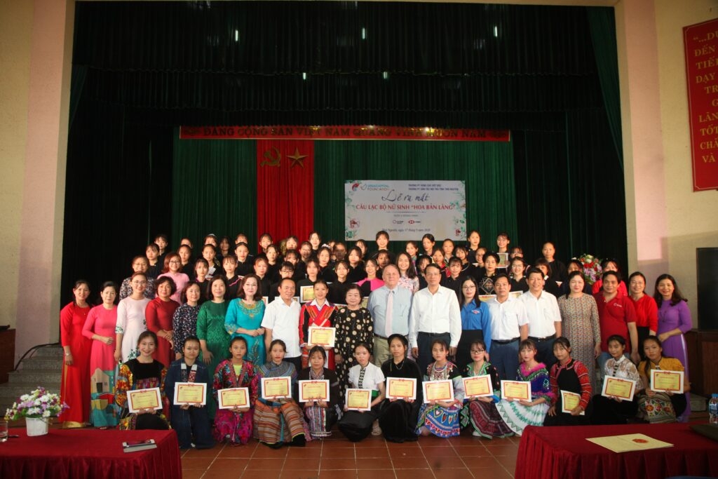 Ethnic minority female students supported by non-profit organizations for remaining in schools Scholarships assist ethnic minority girls