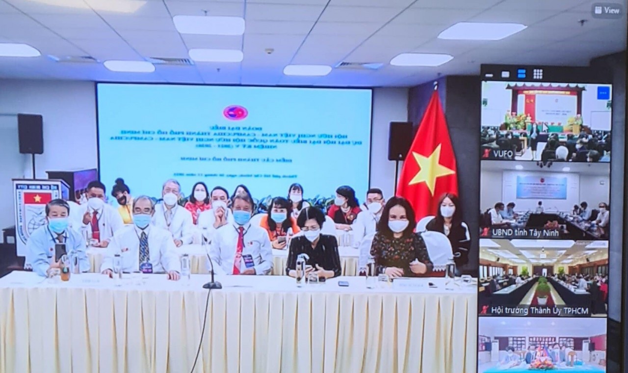 Second-Class Labor Medal Awarded To Vietnam - Cambodia Friendship Association