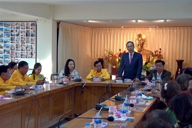 Ambassador visits OVs in Thailand's northeastern provinces Ambassador visits OVs in Thailand's northeastern provinces