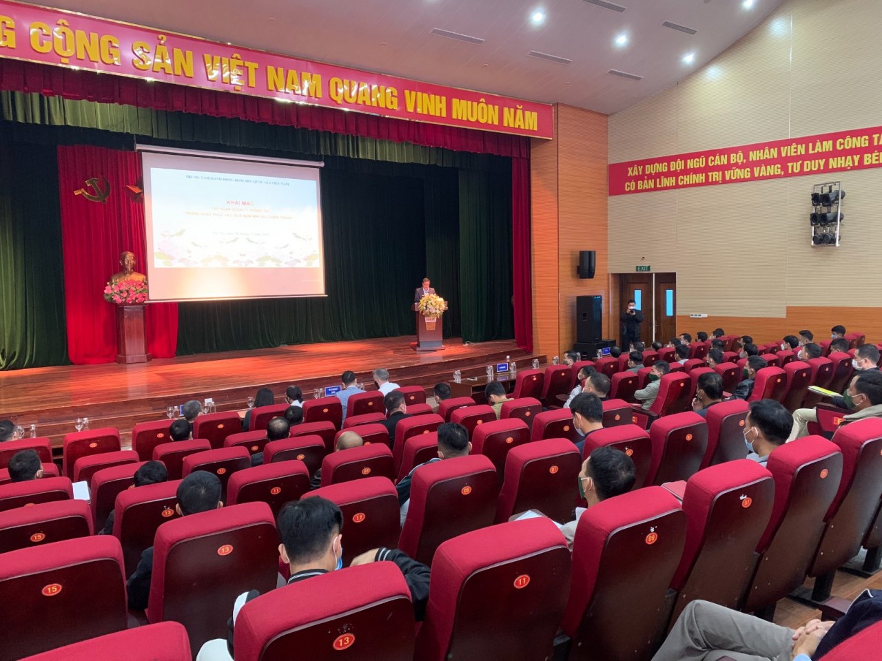Training course on UXO information management opened for military officials Training course on UXO information management opened for military officials