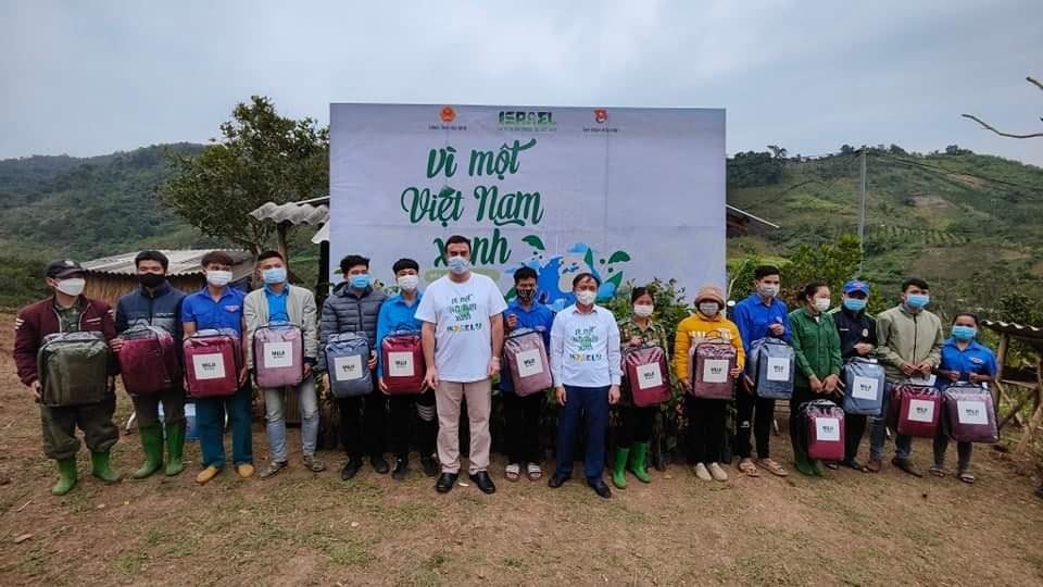 Embassies Plant Trees and Protect Environment for A Greener Vietnam Embassies Plant Trees and Protect Environment for A Greener Vietnam