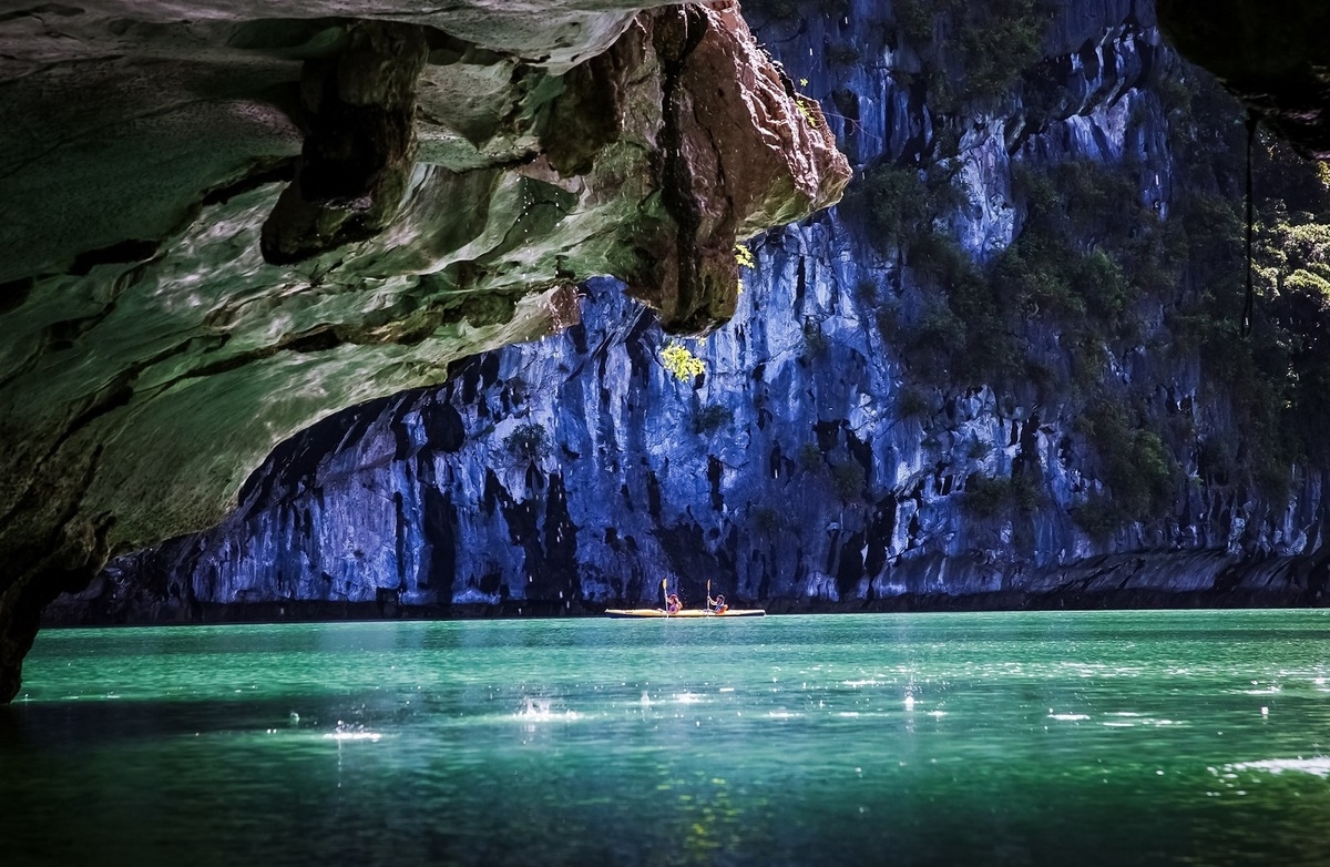 hanoi starts welcoming more visitors