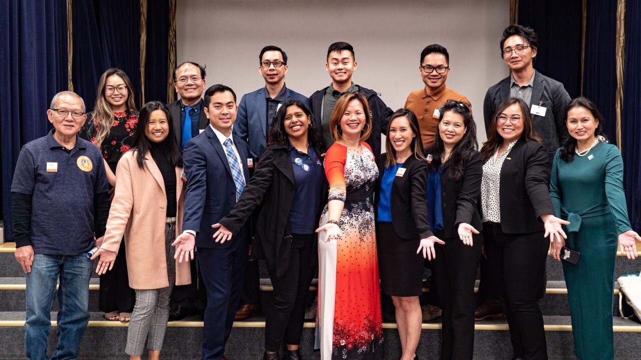 Vietnamese community leaders at a town hall meeting in Westminster about the 2020 census. Photo: Los Angeles Times Vietnamese community leaders at a town hall meeting in Westminster about the 2020 census. Photo: Los Angeles Times