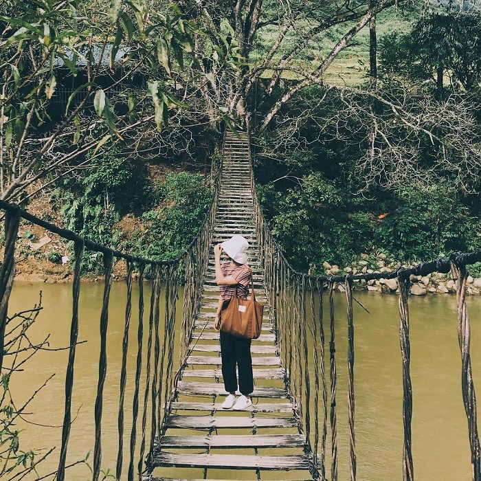 Beautiful Rope Bridges Around Vietnam Beautiful Rope Bridges Around Vietnam