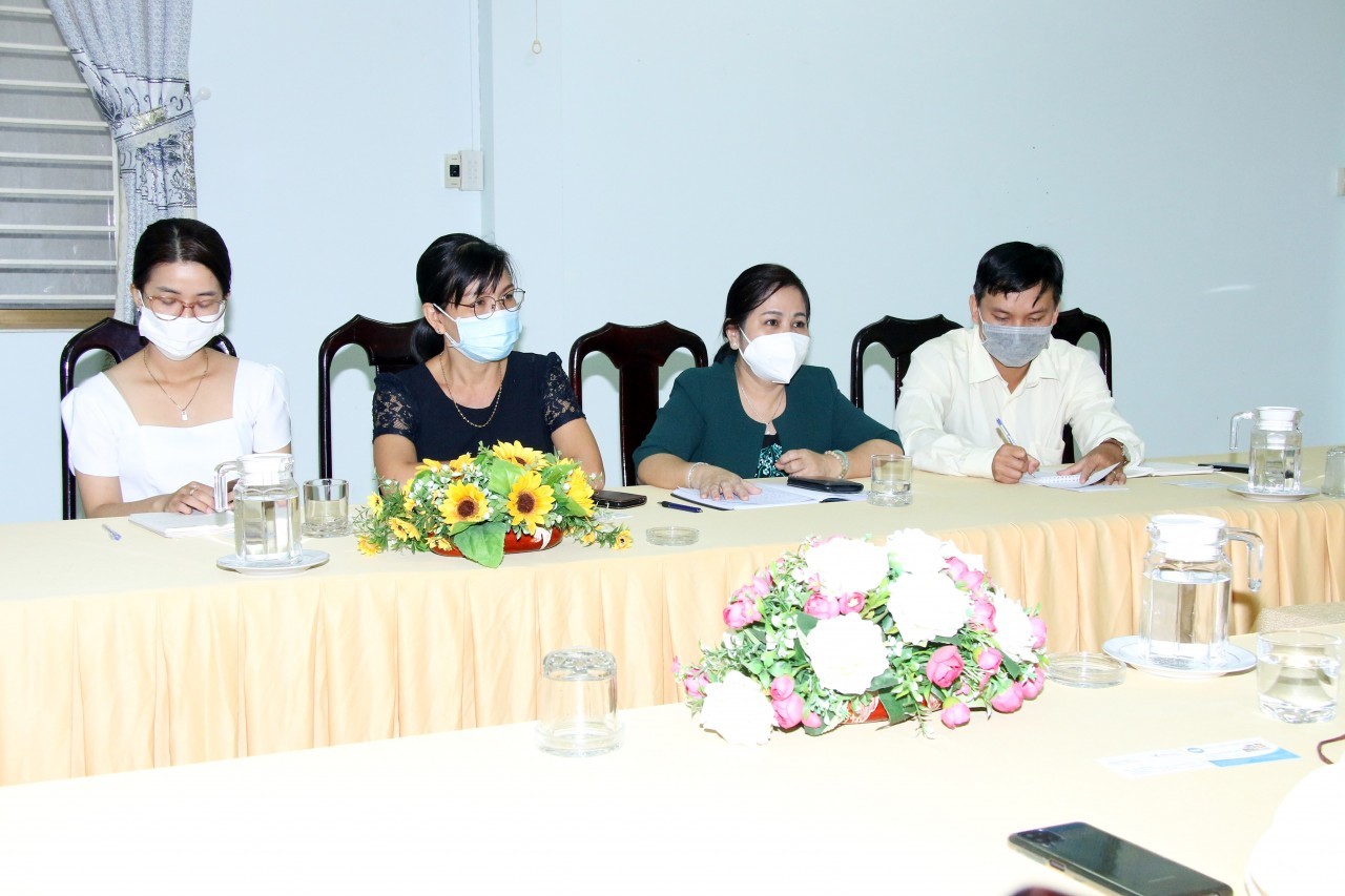 International Loan Program in Can Tho Supports Floating Market Businesses International Loan Program in Can Tho Supports Floating Market Businesses