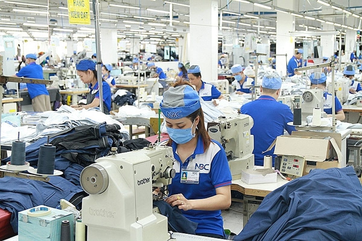 undefined 4333-garment-2