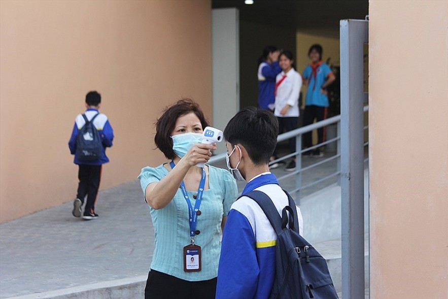 Cities Draw up Scenarios for Safe School Reopening Cities Draw up Scenarios for Safe School Reopening