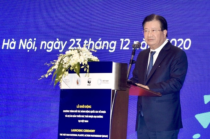 Deputy Prime Minister Trinh Dinh Dung speaks at the launch ceremony. (Photo: VGP) 0156 dung