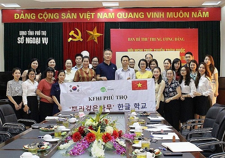 Korean Charity Aids Phu Tho Province in Covid-19 Combat Korean Charity Aids Phu Tho Province in Covid-19 Combat
