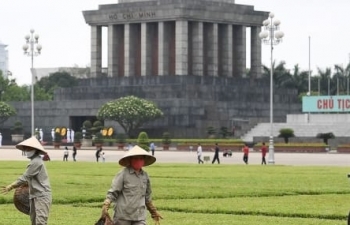 cnn praised vietnam as a success story in combating covid 19