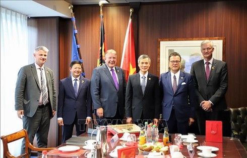 undefined 2728 germany smes