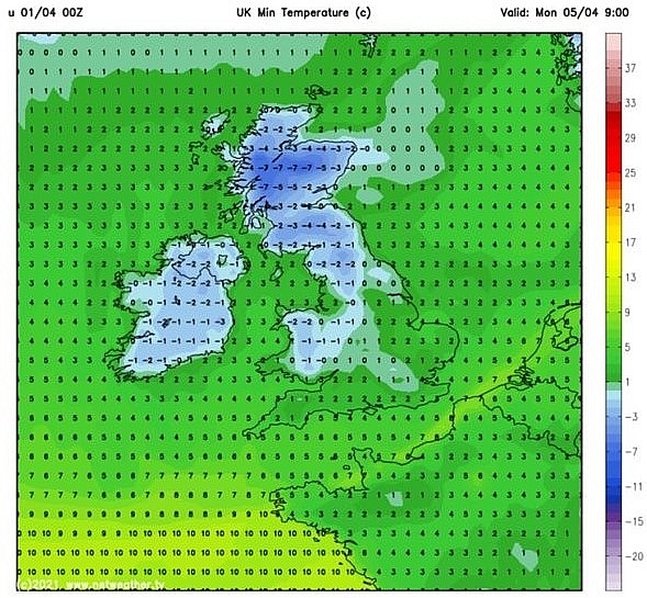 UK weather forecast: Lows of -7C are forecast on Monday morning (Image: Netweather) 5828-uk-34-3
