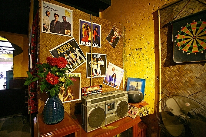 Immersed in memories of subsidy period with Hanoi's coffee shop