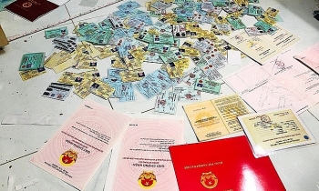 How the large scale hi-tech forgery probe in Dong Nai busted?