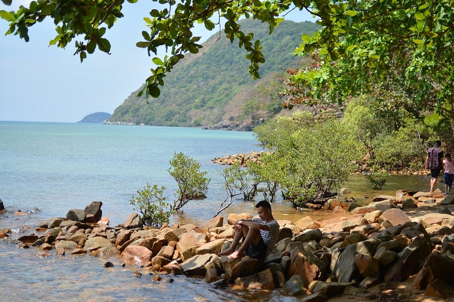 Exploring Con Dao   the most pristine beach in Vietnam