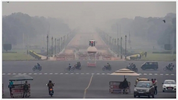 india weather forecast latest december 2 a new storm to bring heavy rainfall south tamil nadu and kerala