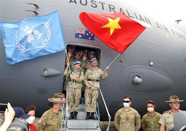 President Praises Peacekeeping Mission as Bright Spot of Vietnam's Multilateral Foreign Policy