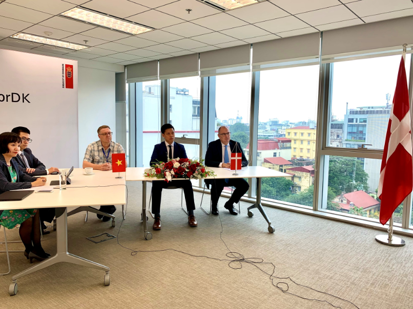 Vietnam, Denmark's MOUs signing to implement La Gan offshore wind power project