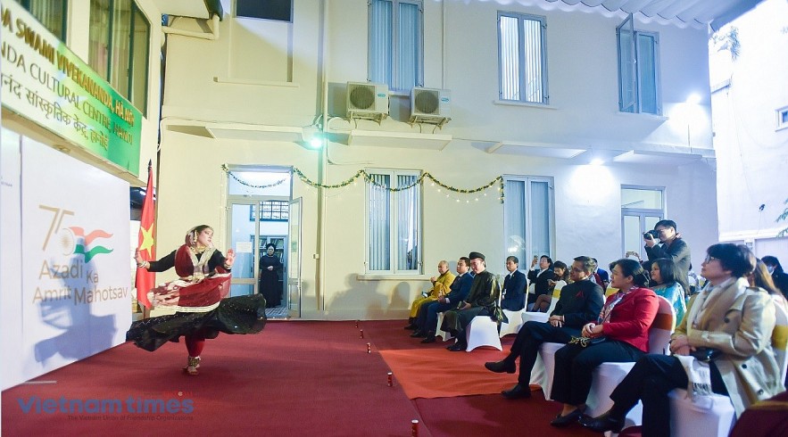 Embassied to Jointly Celebrate Festivals and the 50th Anniversary of Vietnam - India Diplomatic Relations Embassied to Jointly Celebrate Festivals and the 50th Anniversary of Vietnam - India Diplomatic Relations