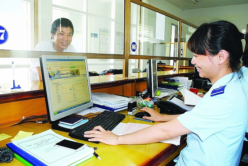tax for small businesses in vietnam to be reduced by 30 percent