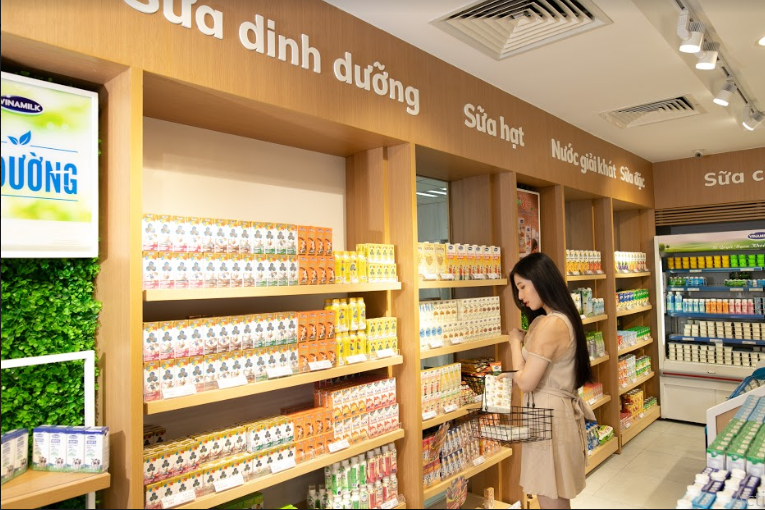 Vinamilk successfully signs a 1 2 mil export contract for high level nut milk to Korea market vinamilk successfully signs a 12 mil export contract for high level nut milk to korea market