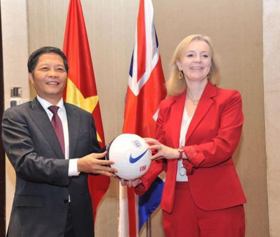 vietnam to become sixth largest furniture exporter to the uk