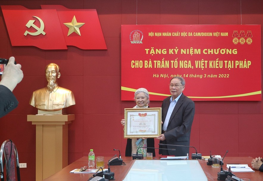 Tran To Nga Honored for Support to Agent Orange Victims Tran To Nga Honored for Supporting Agent Orange Victims