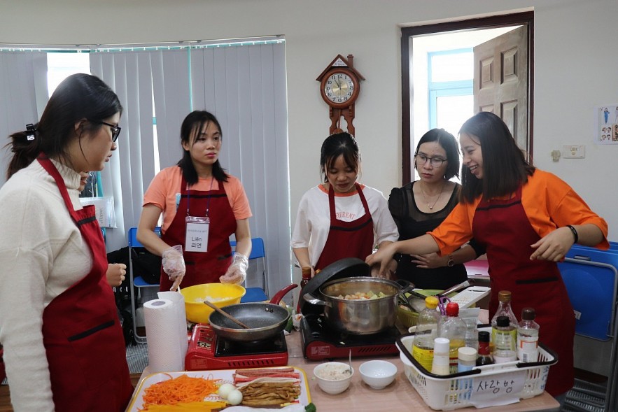 Experiencing Korean Culture in Vietnam Experiencing Korean Culture in Vietnam