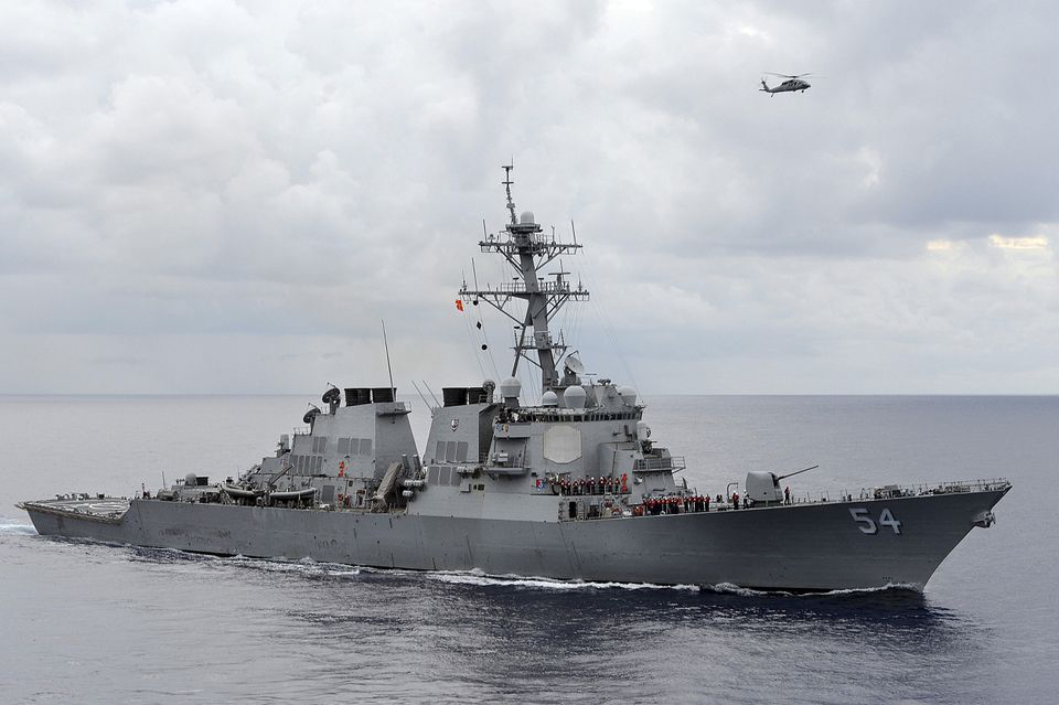 US sends warship near Hoang Sa archipelago US sends warship near Hoang Sa archipelago