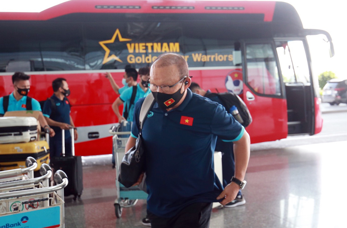 Vietnam football team presents in UAE for World Cup In photos: Vietnam arrives in UAE for World Cup qualifiers