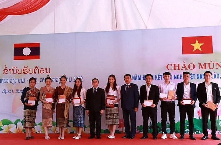 Strengthening Cooperation in Human Resource Training for Laos' Northern Provinces Strengthening Cooperation in Human Resource Training for Laos' Northern Provinces