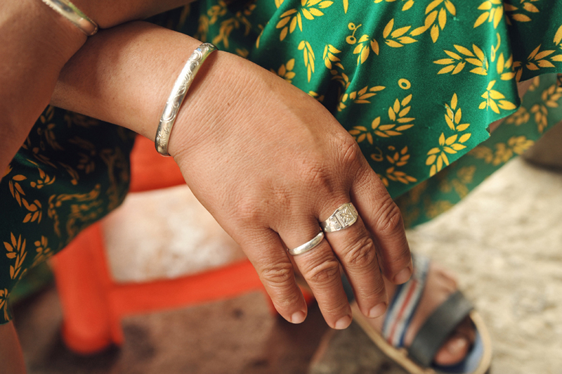 A silver bracelet is an indispensable jewellery item of every H’mong woman, particularly on special occasions such as festivals, New Year holidays, and weddings. Photo: VNN A silver bracelet is an indispensable jewellery item of every H’mong woman, particularly on special occasions such as festivals, New Year holidays, and weddings. Photo: VNN