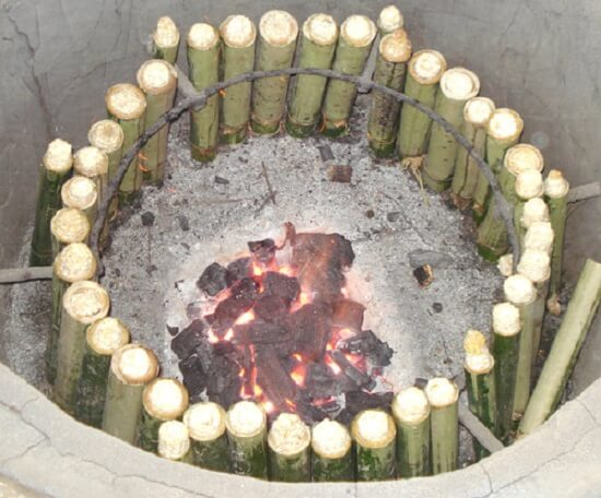 How to bamboo-tube rice: specialties of Vietnam's Northern mountainous How to bamboo-tube rice: specialties of Vietnam's Northern mountainous