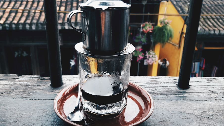 Coffee culture is an important part of daily life in Vietnam. Photo: tasteatlas Coffee culture is an important part of daily life in Vietnam. Photo: tasteatlas